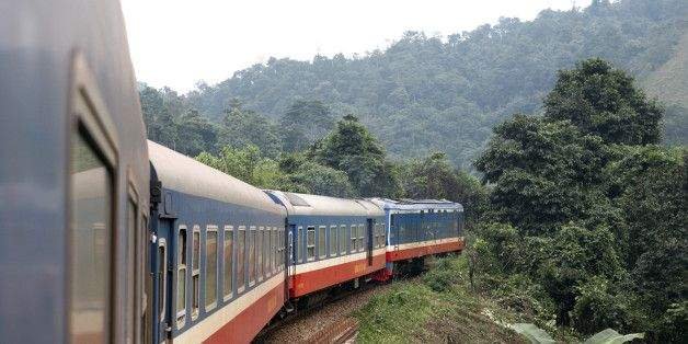 Foods You Can Carry during Train Journey