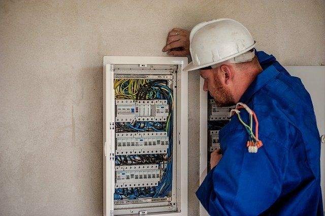 Commercial Electricians