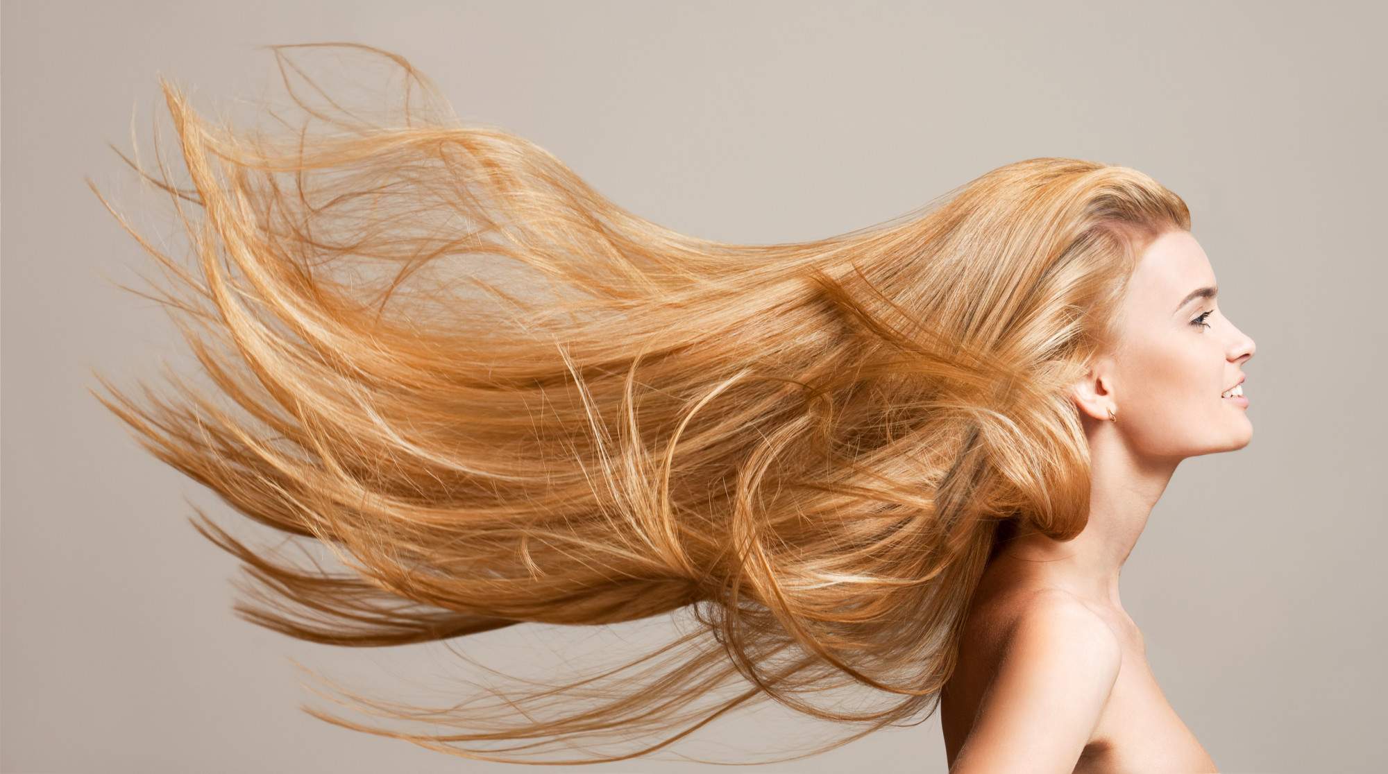 Gorgeous Blonde with Long Flowing Hair - wide 1