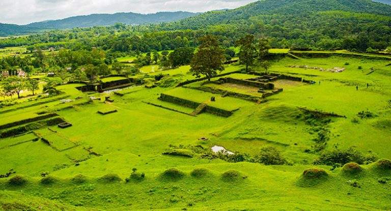 Mullayanagiri Trek: A Must visit destination