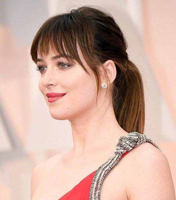 Dakota Johnson’s Flawless Fring