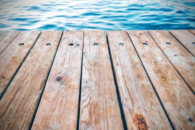 What You Need To Know About Pedestal Deck System