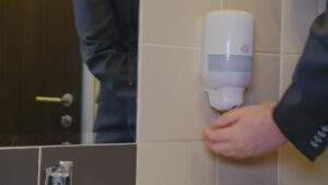 Choosing Best Hand Soap Dispenser